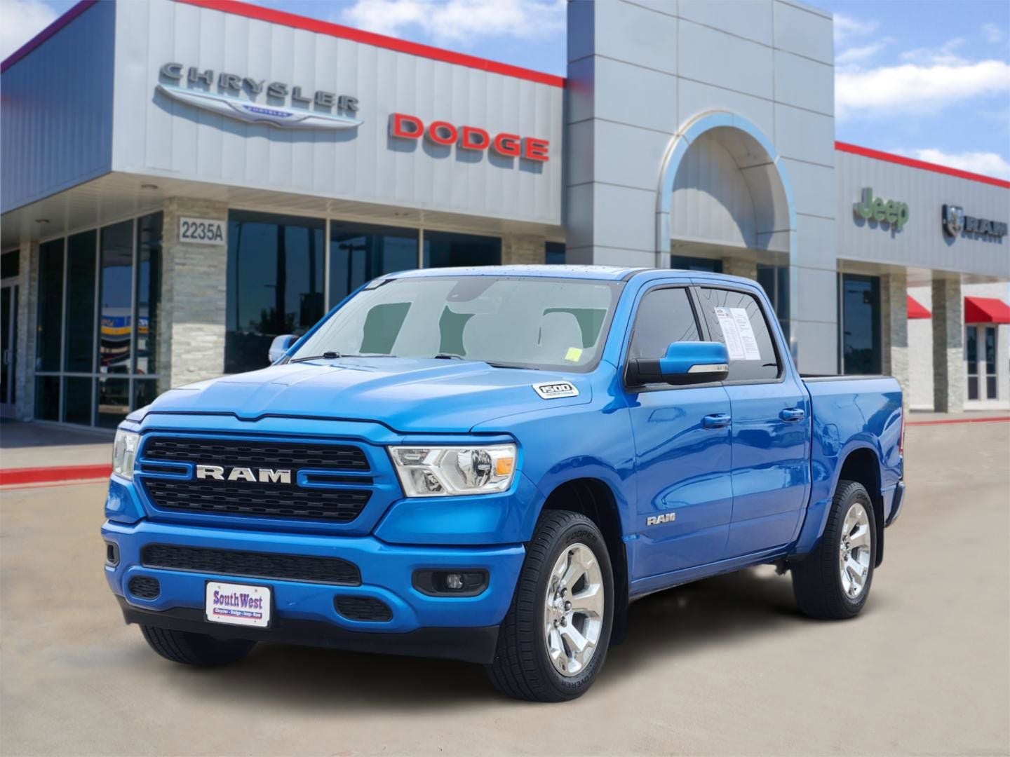 2022 RAM Ram 1500 Lone Star Crew Cab 4x4 5'7' Box