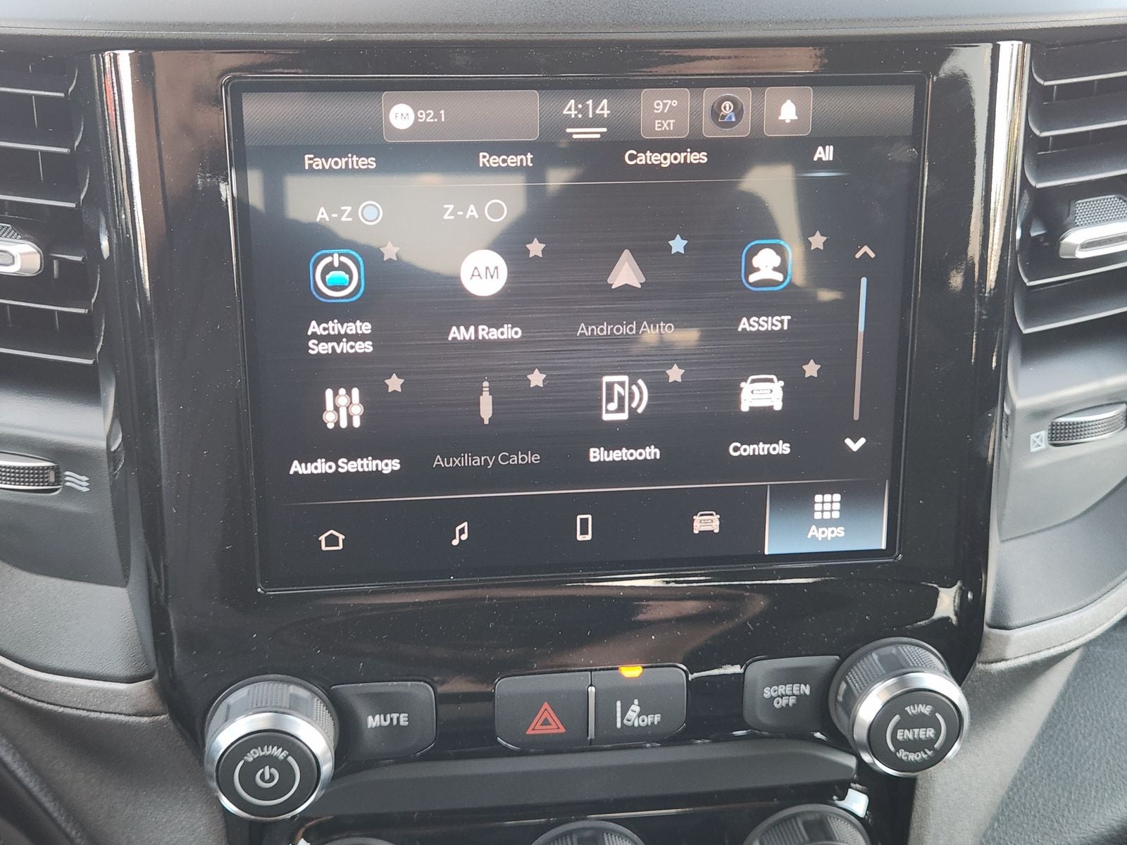 2027 RAM Ram 1500 RAM 1500 EXPRESS CREW CAB 4X4 5'7' BOX