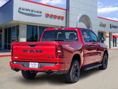2027 RAM Ram 1500 RAM 1500 EXPRESS CREW CAB 4X4 5'7' BOX