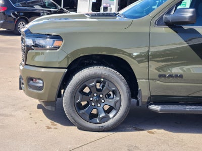 2027 RAM Ram 1500 RAM 1500 EXPRESS CREW CAB 4X4 5'7' BOX