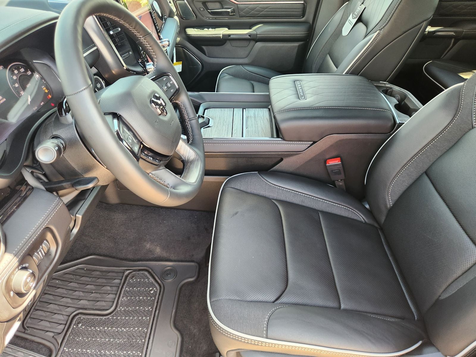 2027 RAM Ram 1500 Limited