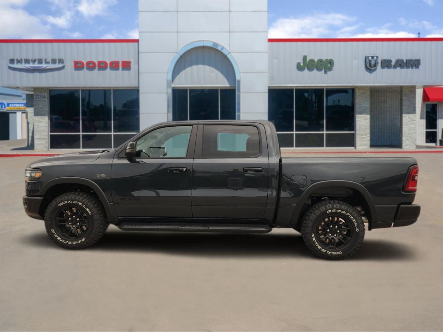 2027 RAM Ram 1500 RAM 1500 REBEL CREW CAB 4X4 5'7' BOX
