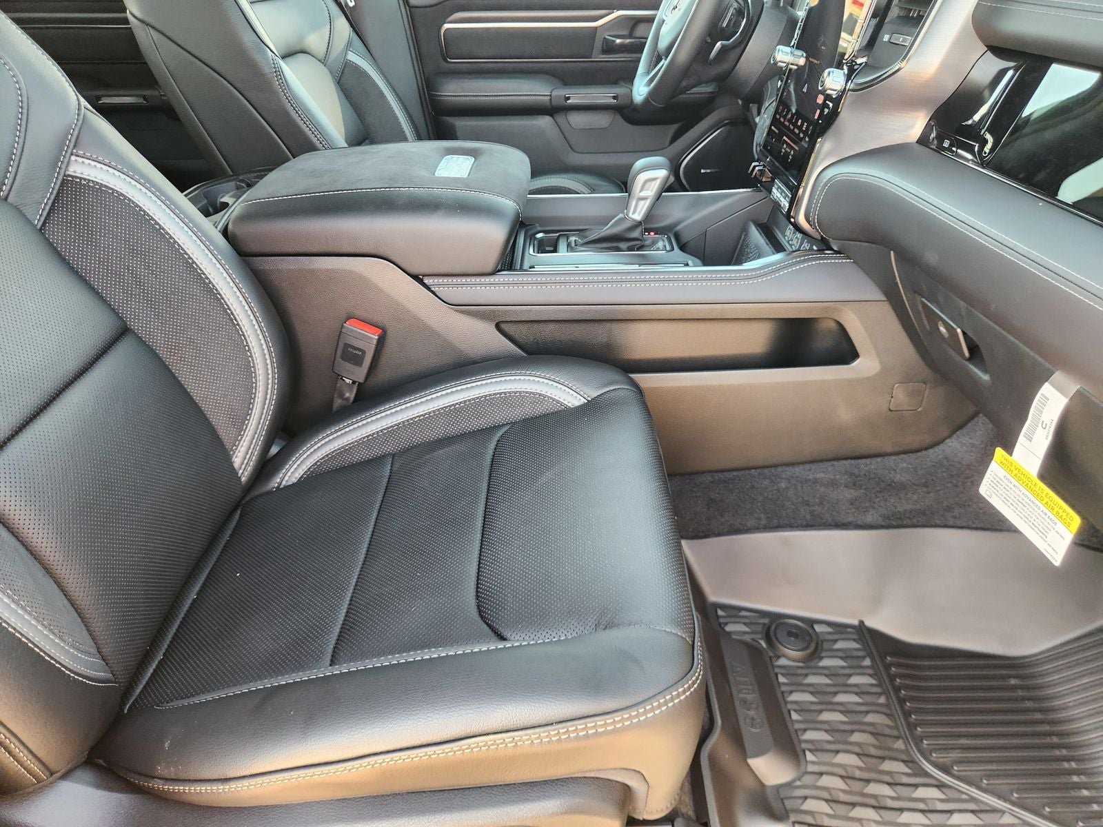 2026 RAM Ram 1500 RAM 1500 RHO CREW CAB 4X4 5'7' BOX