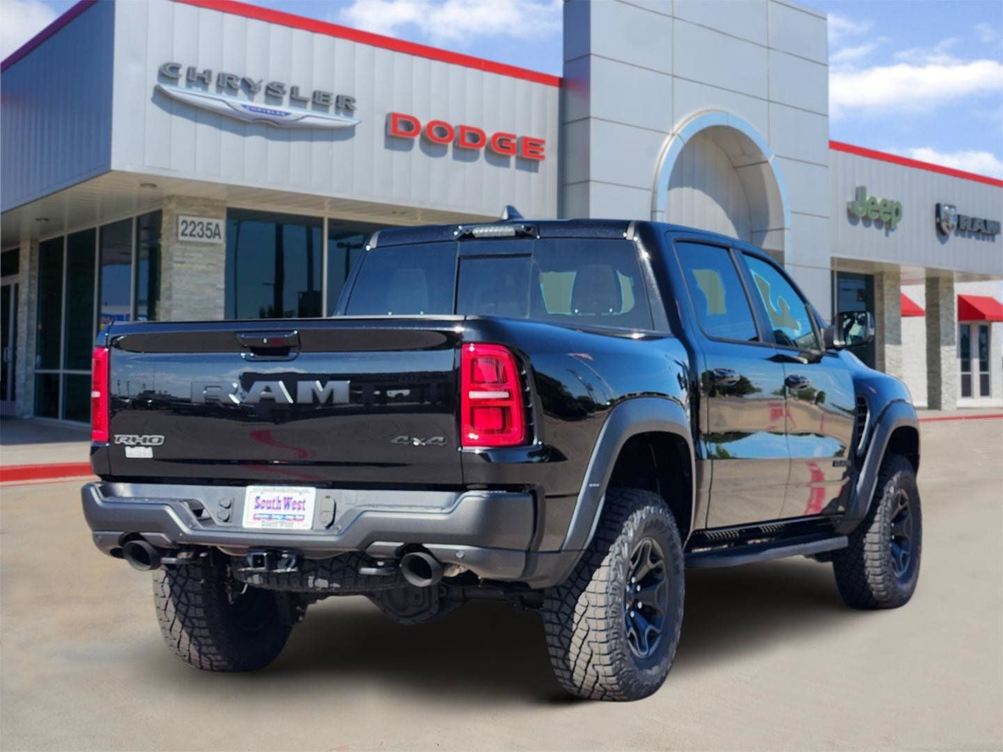 2026 RAM Ram 1500 RAM 1500 RHO CREW CAB 4X4 5'7' BOX