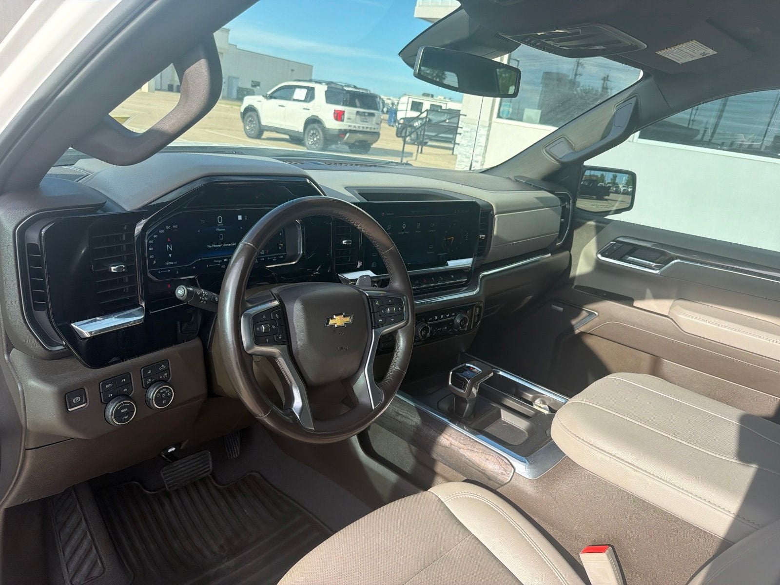 2023 Chevrolet Silverado 1500 4WD Crew Cab Short Bed LTZ