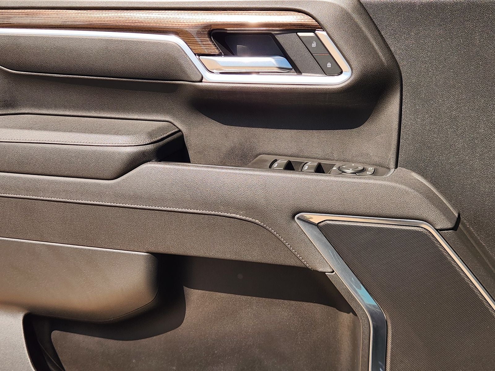 2025 Chevrolet Silverado 1500 4WD Crew Cab Standard Bed LT