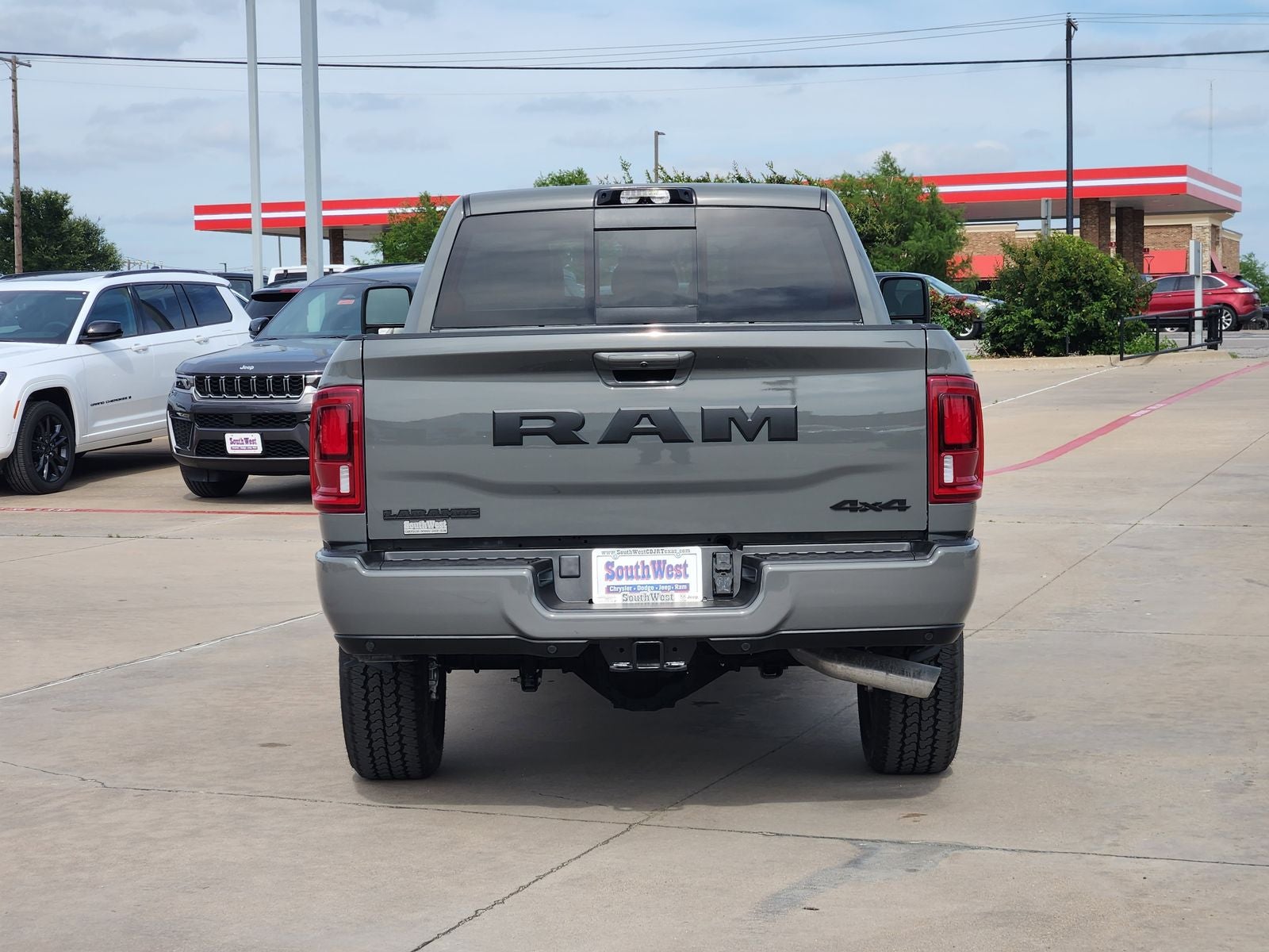 2026 RAM Ram 3500 RAM 3500 LARAMIE MEGA CAB 4X4 6'4' BOX