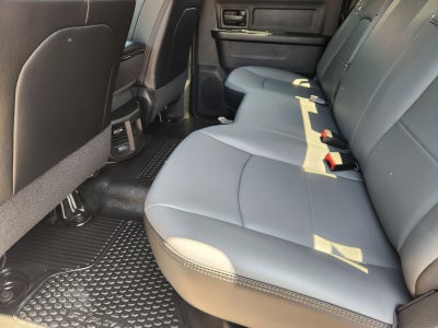2026 RAM Ram 2500 RAM 2500 BLACK EXPRESS CREW CAB 4X4 6'4' BOX