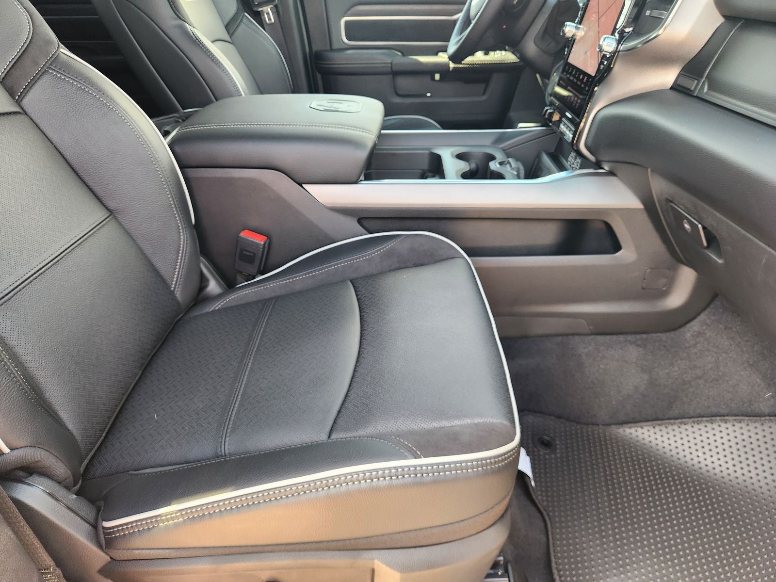 2027 RAM Ram 2500 Laramie