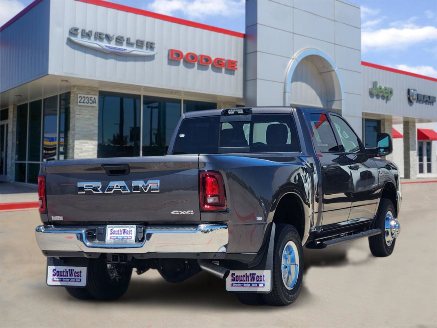 2026 RAM Ram 3500 RAM 3500 TRADESMAN CREW CAB 4X4 8' BOX