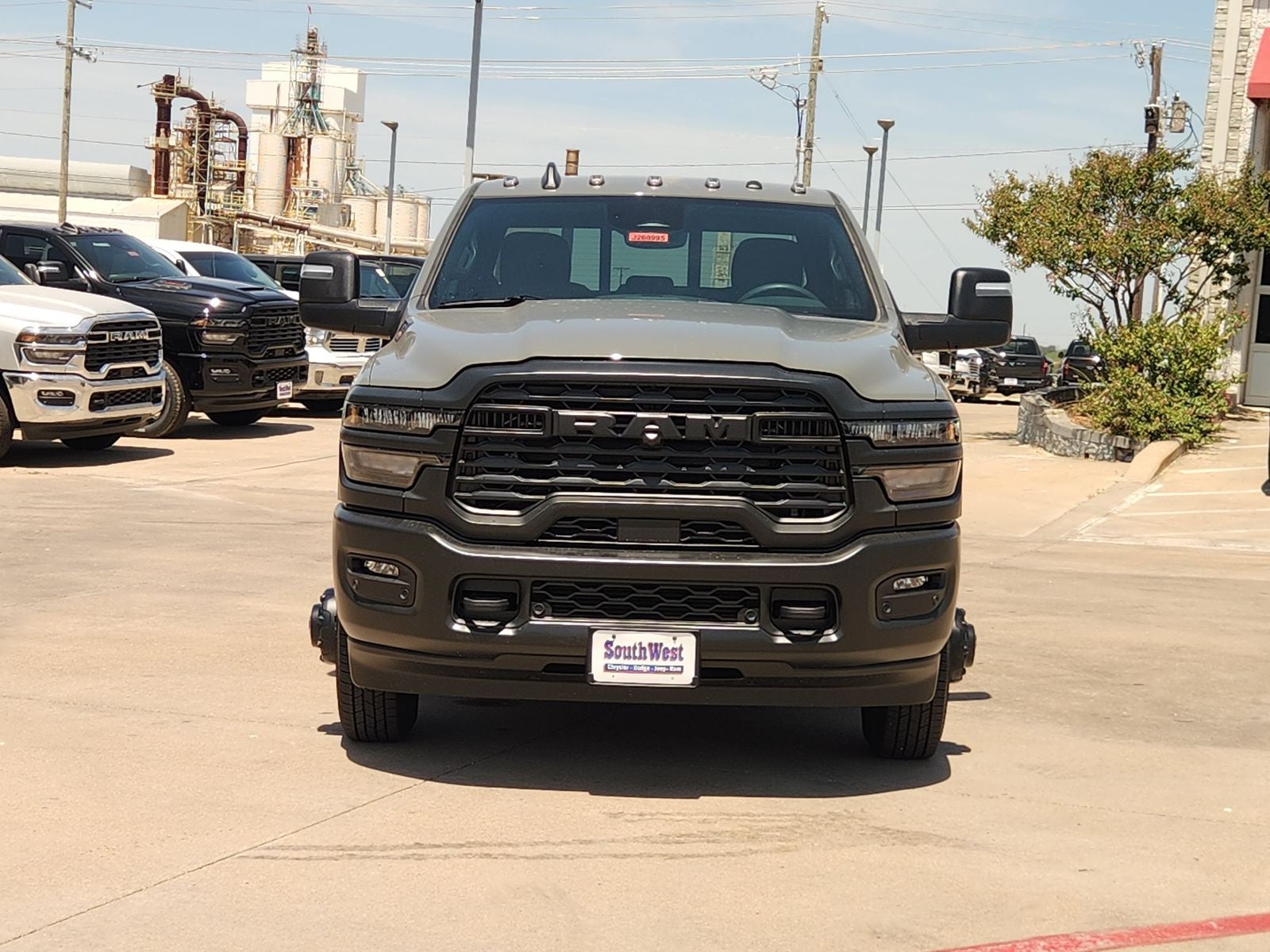 2026 RAM Ram 3500 RAM 3500 TRADESMAN CREW CAB 4X4 8' BOX