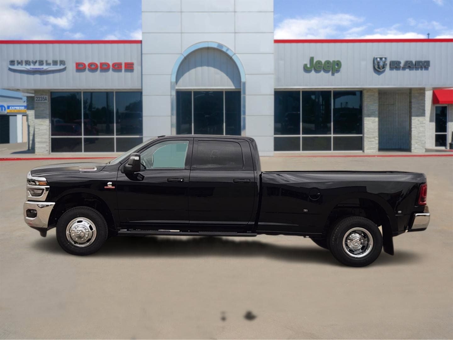 2026 RAM Ram 3500 RAM 3500 TRADESMAN CREW CAB 4X4 8' BOX