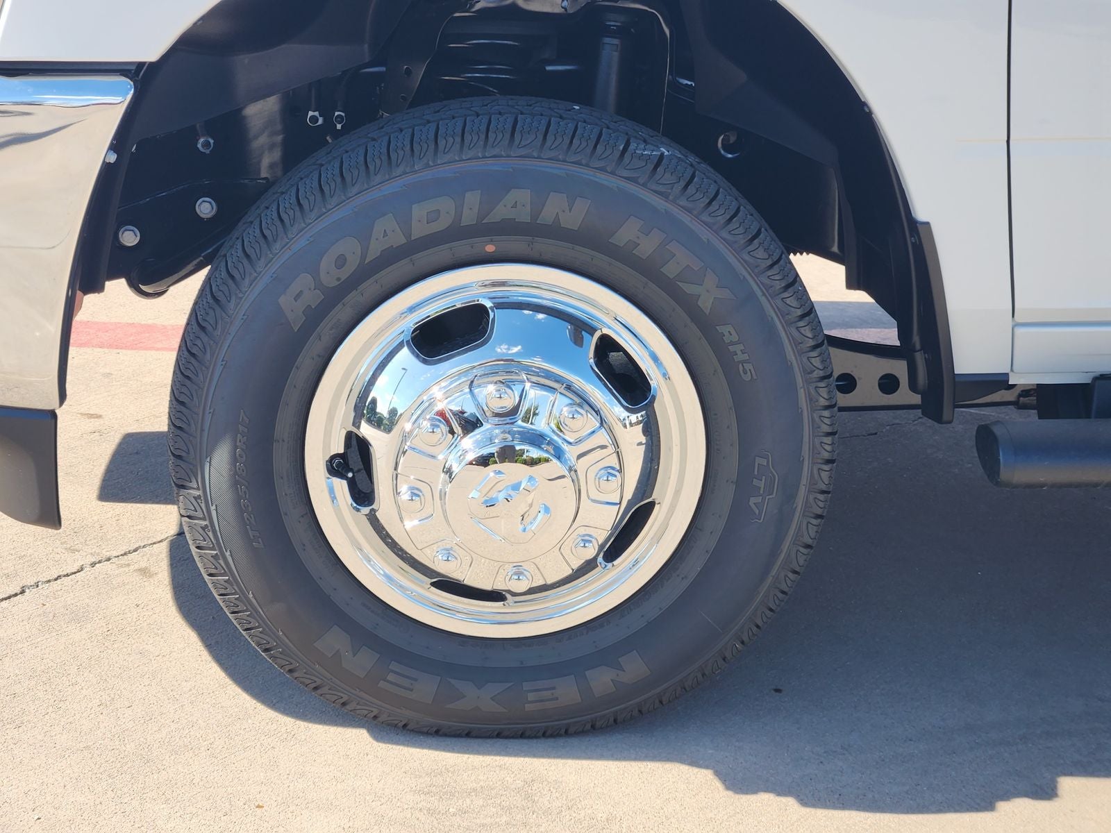 2027 RAM Ram 3500 RAM 3500 TRADESMAN CREW CAB 4X4 8' BOX