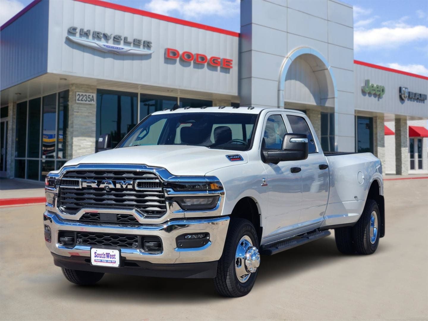 2027 RAM Ram 3500 RAM 3500 TRADESMAN CREW CAB 4X4 8' BOX