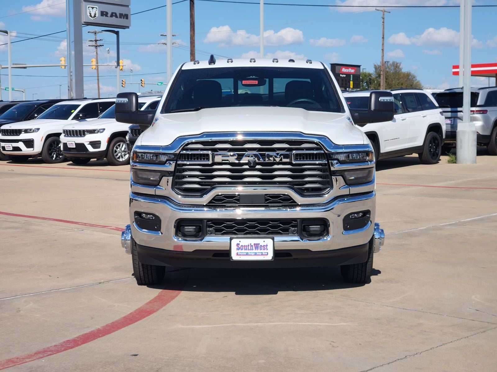 2027 RAM Ram 3500 RAM 3500 TRADESMAN CREW CAB 4X4 8' BOX