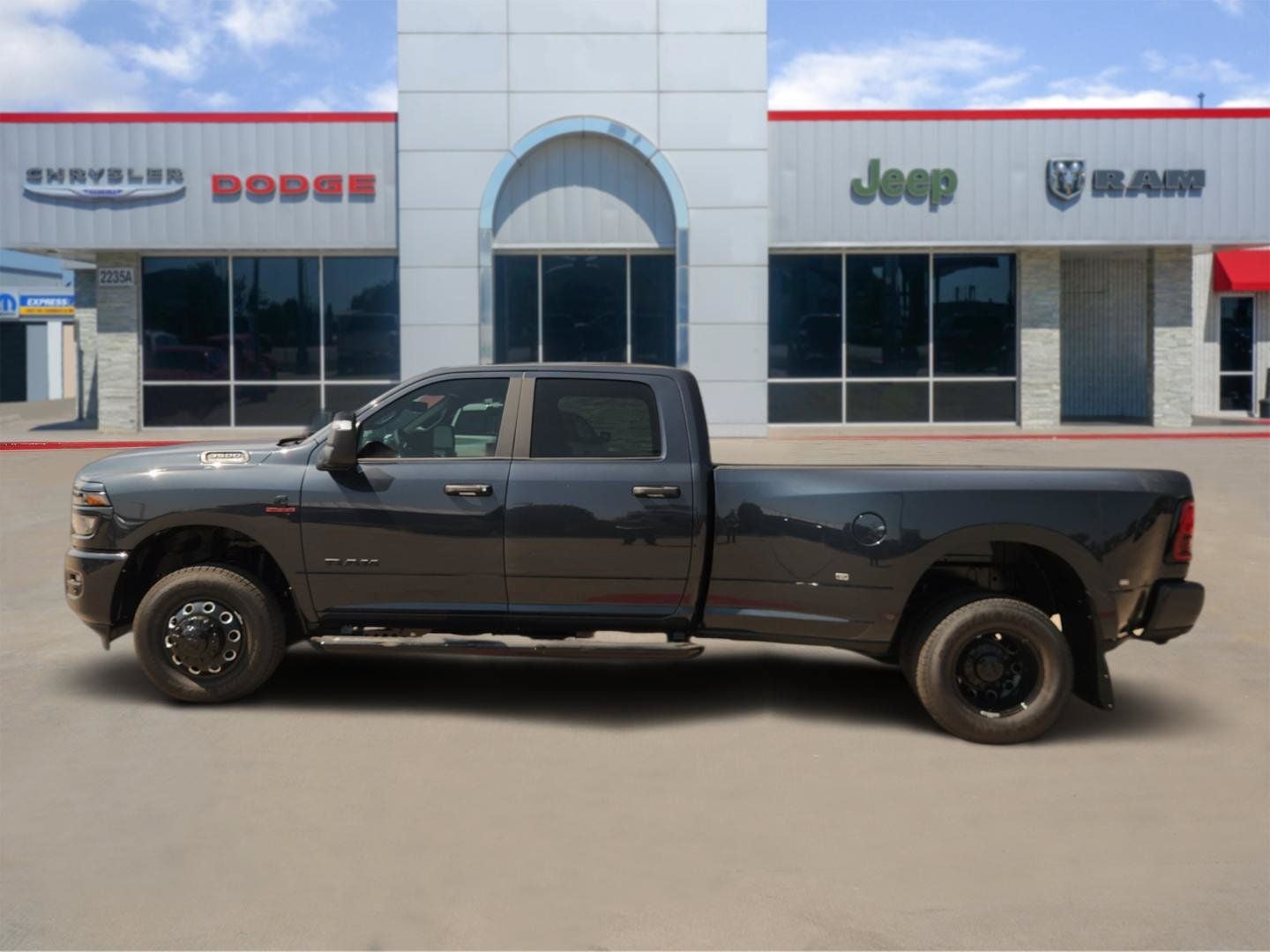 2026 RAM Ram 3500 RAM 3500 LONE STAR CREW CAB 4X4 8' BOX