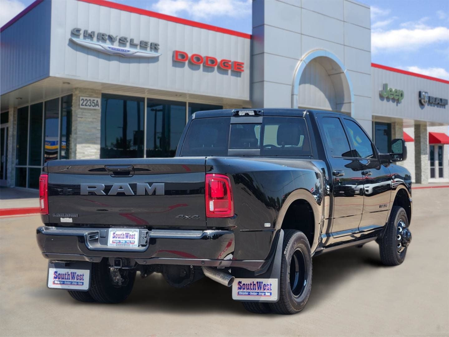 2026 RAM Ram 3500 RAM 3500 LARAMIE CREW CAB 4X4 8' BOX