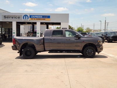 2026 RAM Ram 3500 RAM 3500 LARAMIE MEGA CAB 4X4 6'4' BOX
