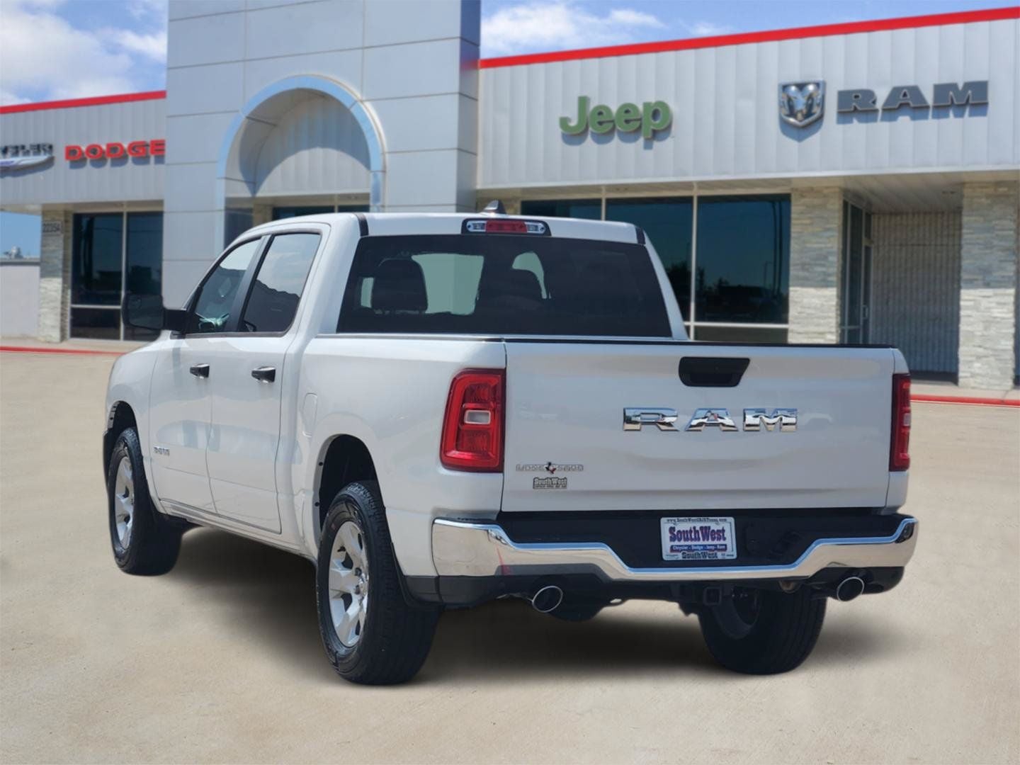 2026 RAM Ram 1500 RAM 1500 LONE STAR CREW CAB 4X2 5'7' BOX