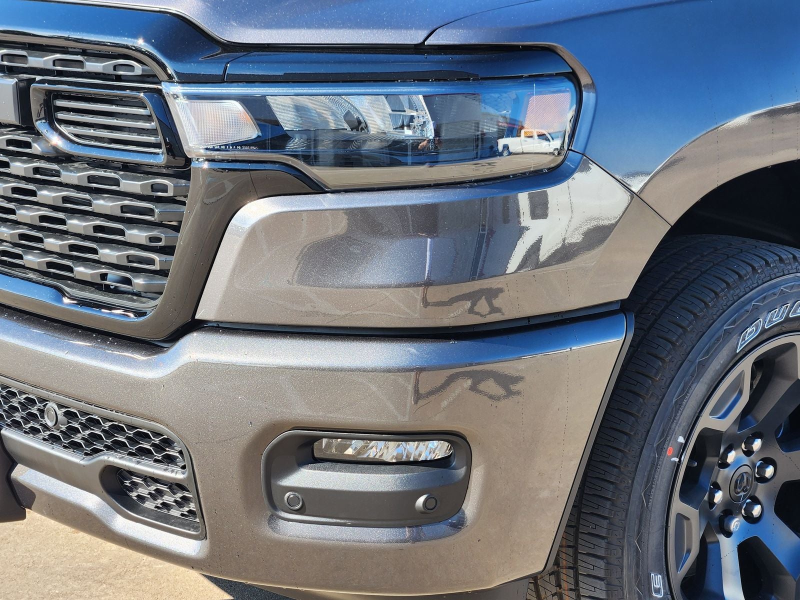2026 RAM Ram 1500 RAM 1500 EXPRESS CREW CAB 4X4 5'7' BOX