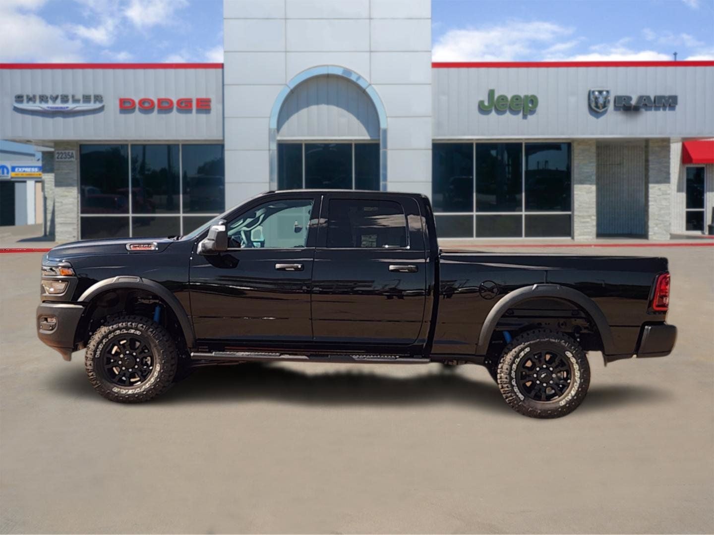 2026 RAM Ram 2500 RAM 2500 TRADESMAN CREW CAB 4X4 6'4' BOX
