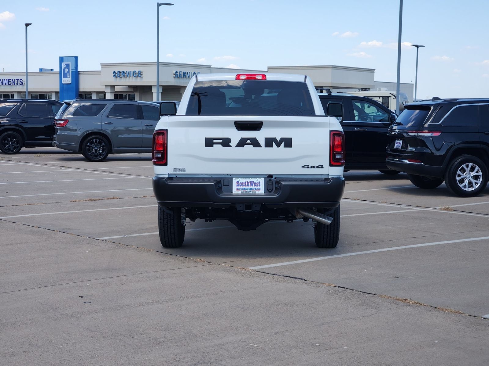 2026 RAM Ram 2500 RAM 2500 TRADESMAN CREW CAB 4X4 6'4' BOX