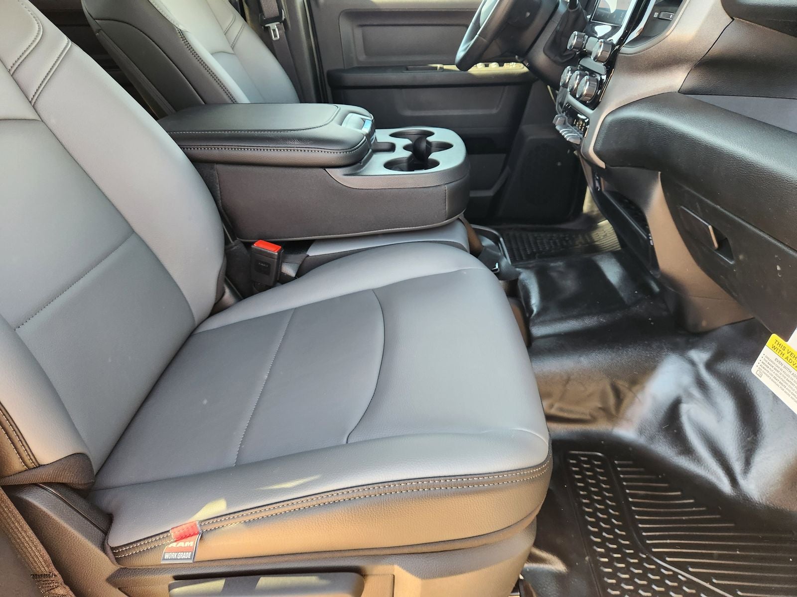 2026 RAM Ram 2500 RAM 2500 TRADESMAN CREW CAB 4X4 6'4' BOX