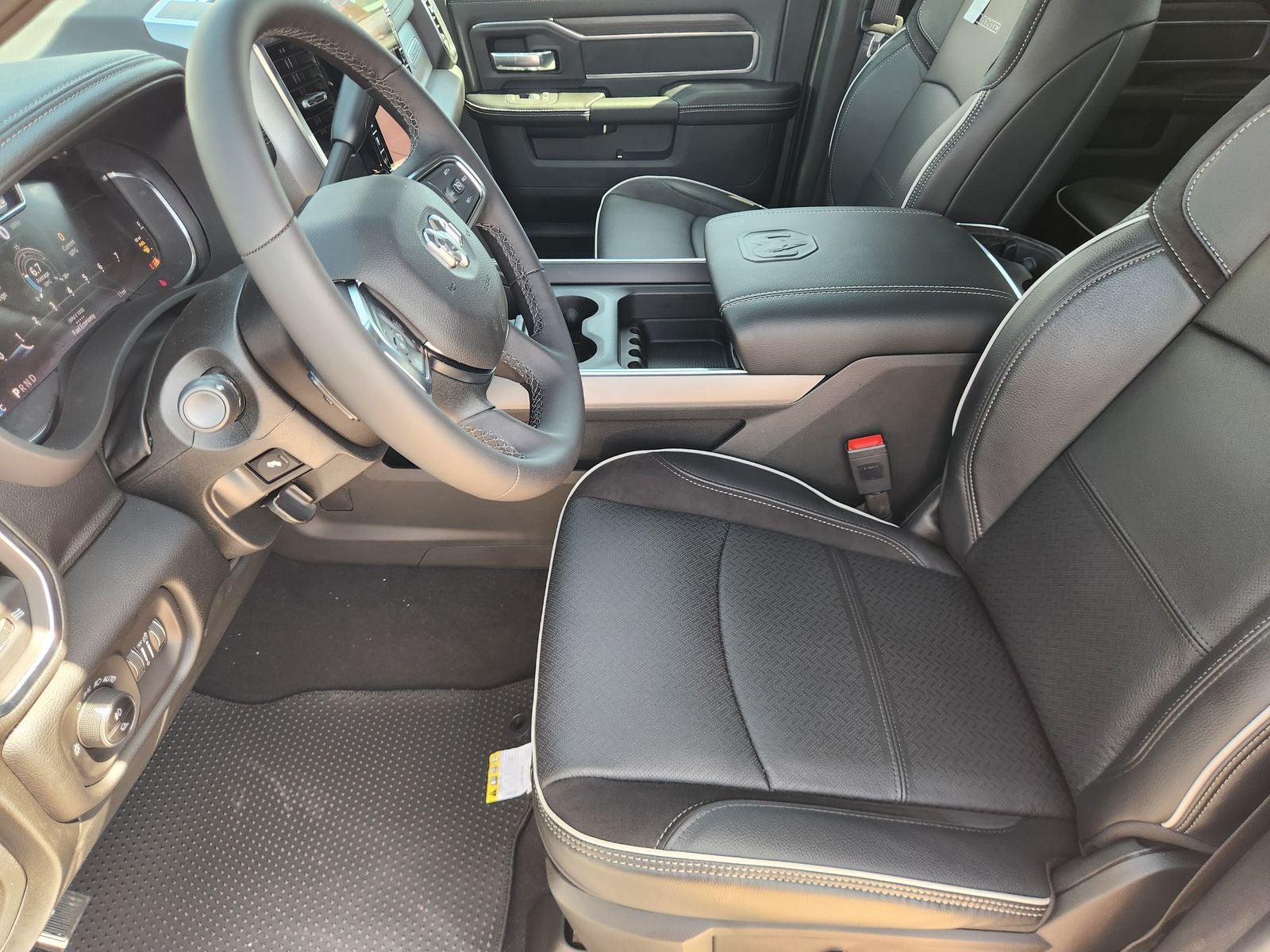 2027 RAM Ram 2500 Laramie