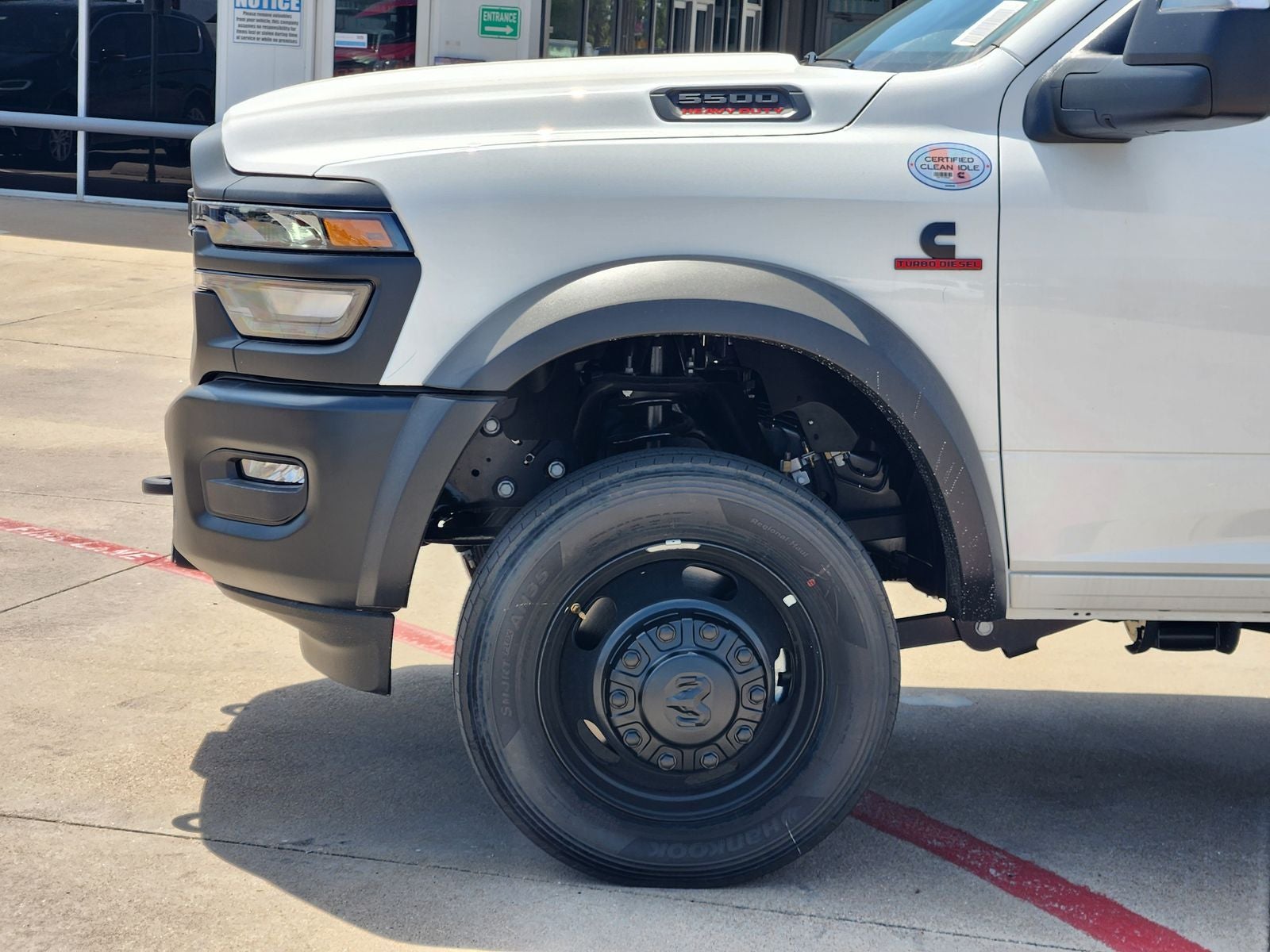 2026 RAM 5500 Chassis RAM 5500 TRADESMAN CHASSIS CREW CAB 4X4 84' CA