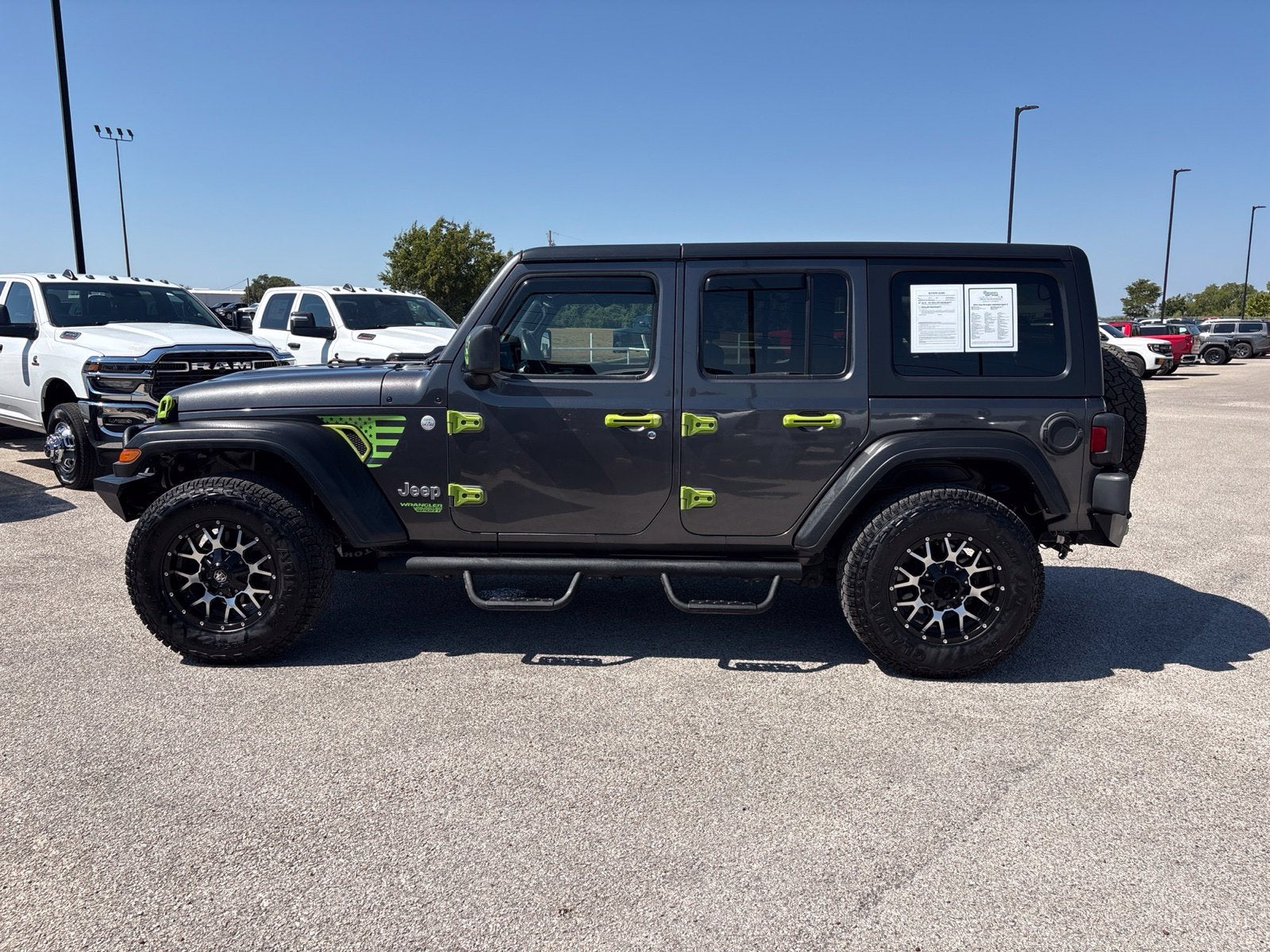 Used 2019 Jeep Wrangler Unlimited Sport S with VIN 1C4HJXDG0KW661785 for sale in Gatesville, TX