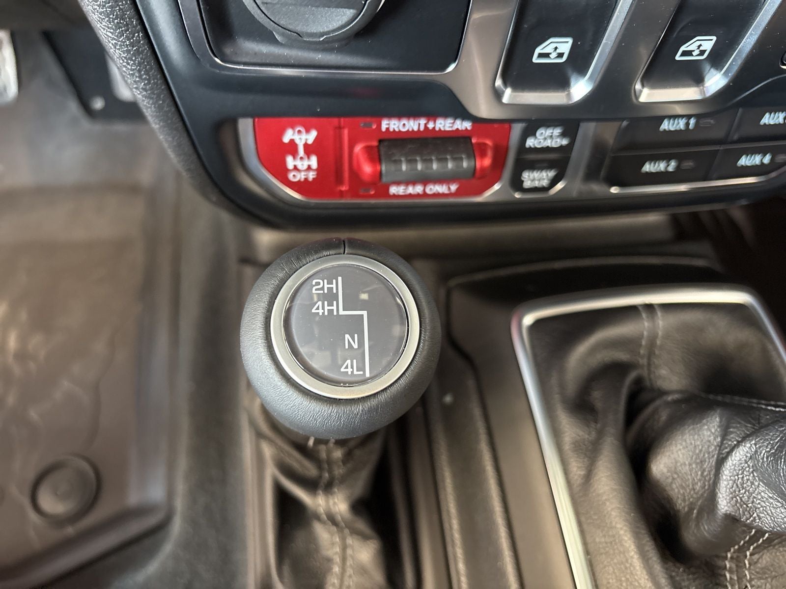 2025 Jeep Wrangler 2-Door Recon 4x4