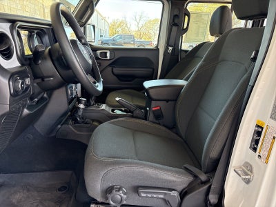 2025 Jeep Wrangler 4-Door Sport 4x4