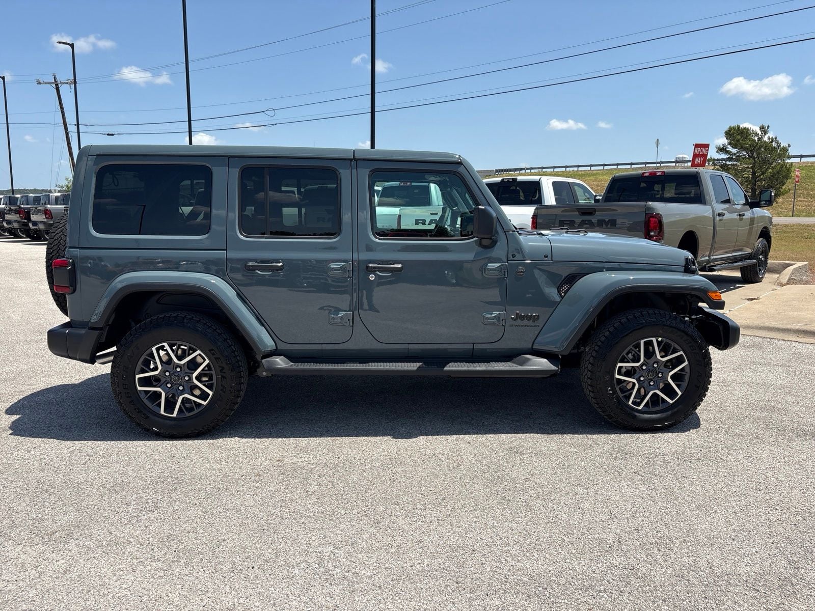 2026 Jeep Wrangler WRANGLER 4-DOOR SAHARA