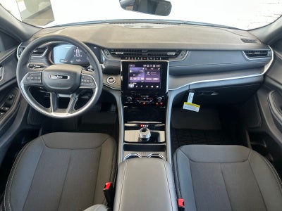 2026 Jeep Grand Cherokee GRAND CHEROKEE LAREDO 4X2