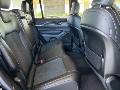 2026 Jeep Grand Cherokee GRAND CHEROKEE LAREDO ALTITUDE 4X2