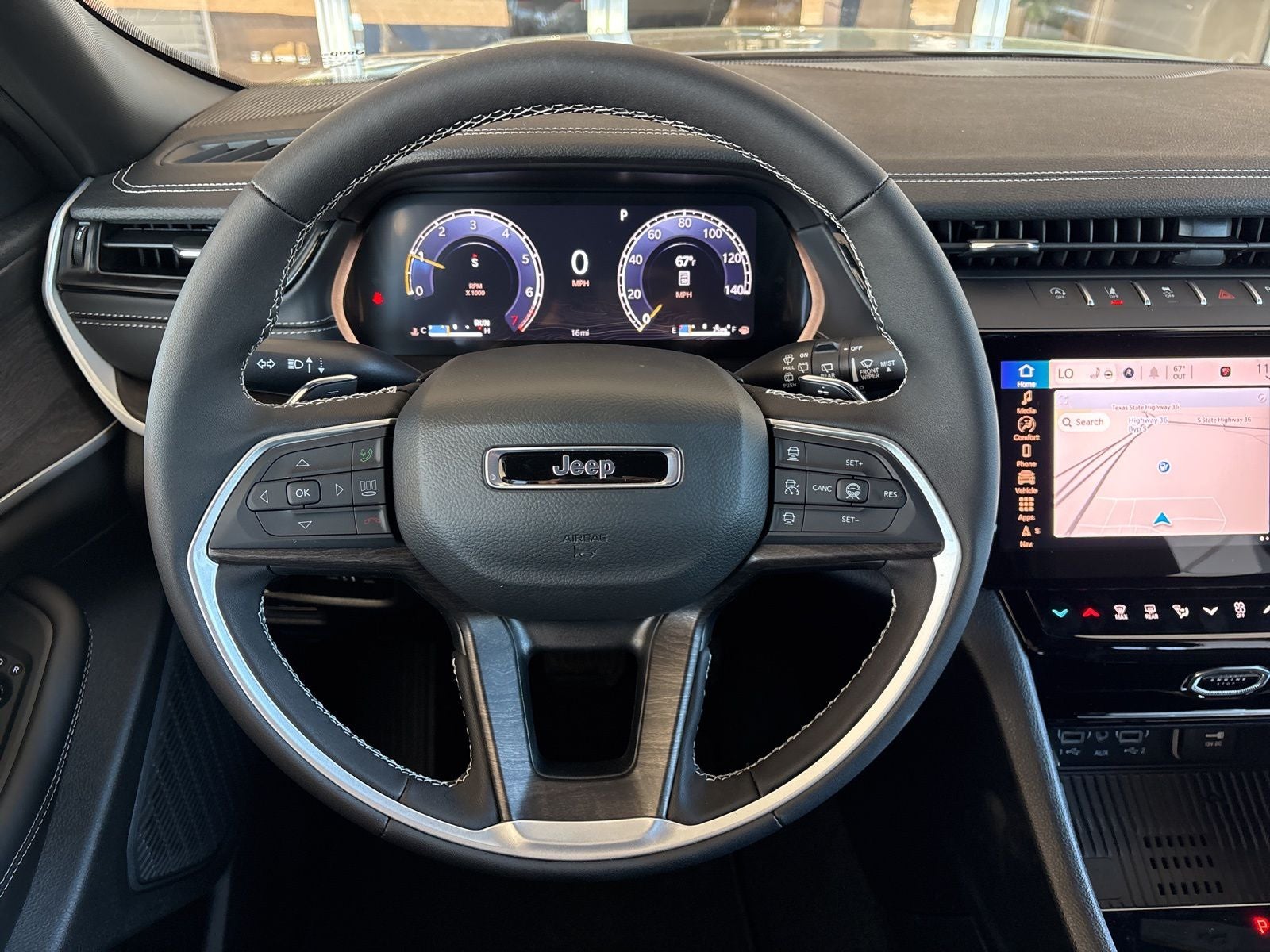 2026 Jeep Grand Cherokee GRAND CHEROKEE LAREDO ALTITUDE 4X2