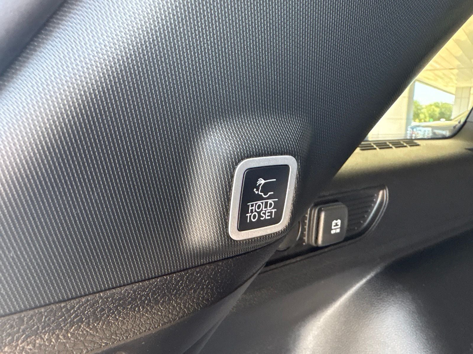 2026 Jeep Grand Cherokee GRAND CHEROKEE LAREDO ALTITUDE 4X2