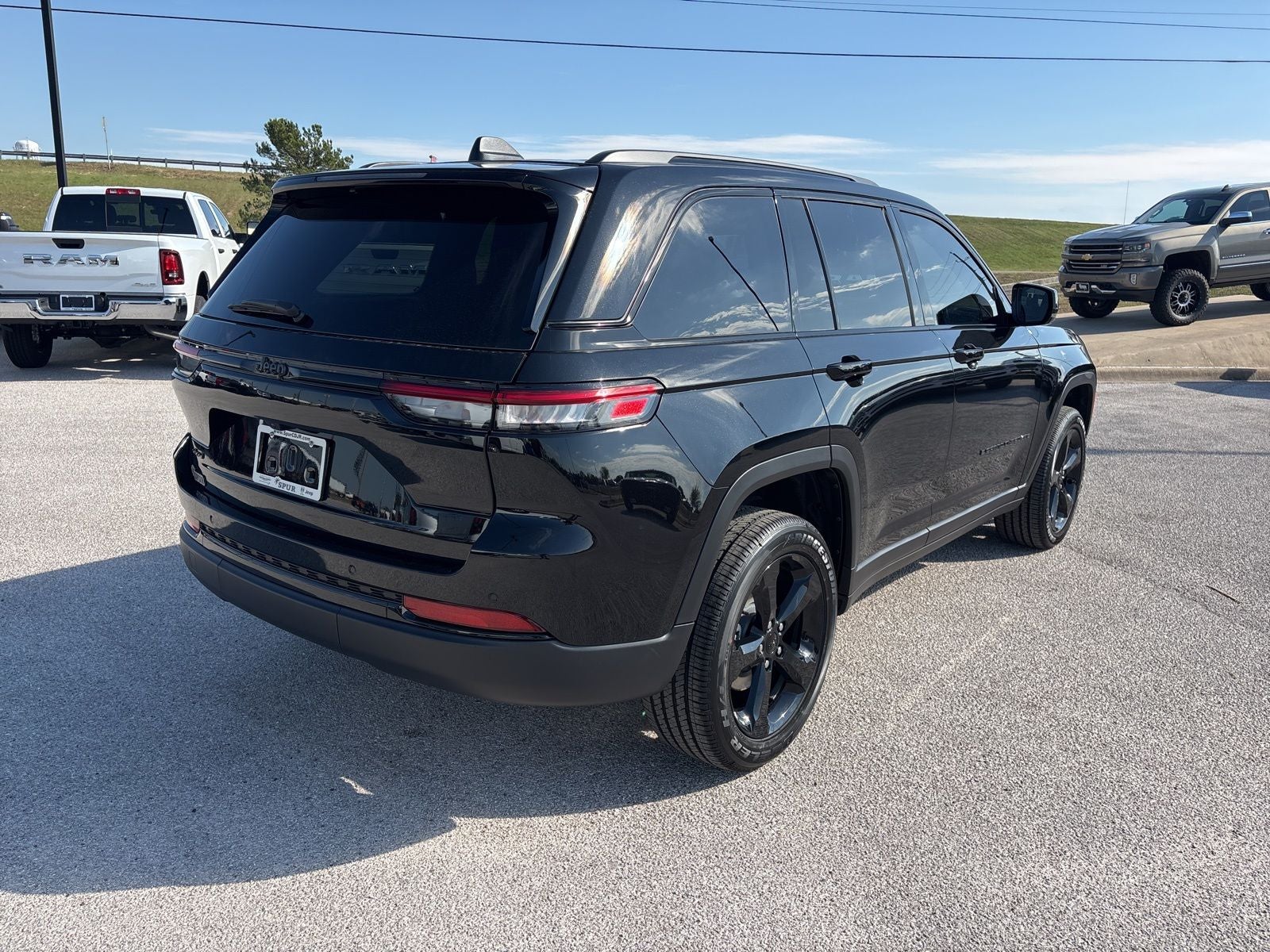 2025 Jeep Grand Cherokee GRAND CHEROKEE ALTITUDE X 4X4
