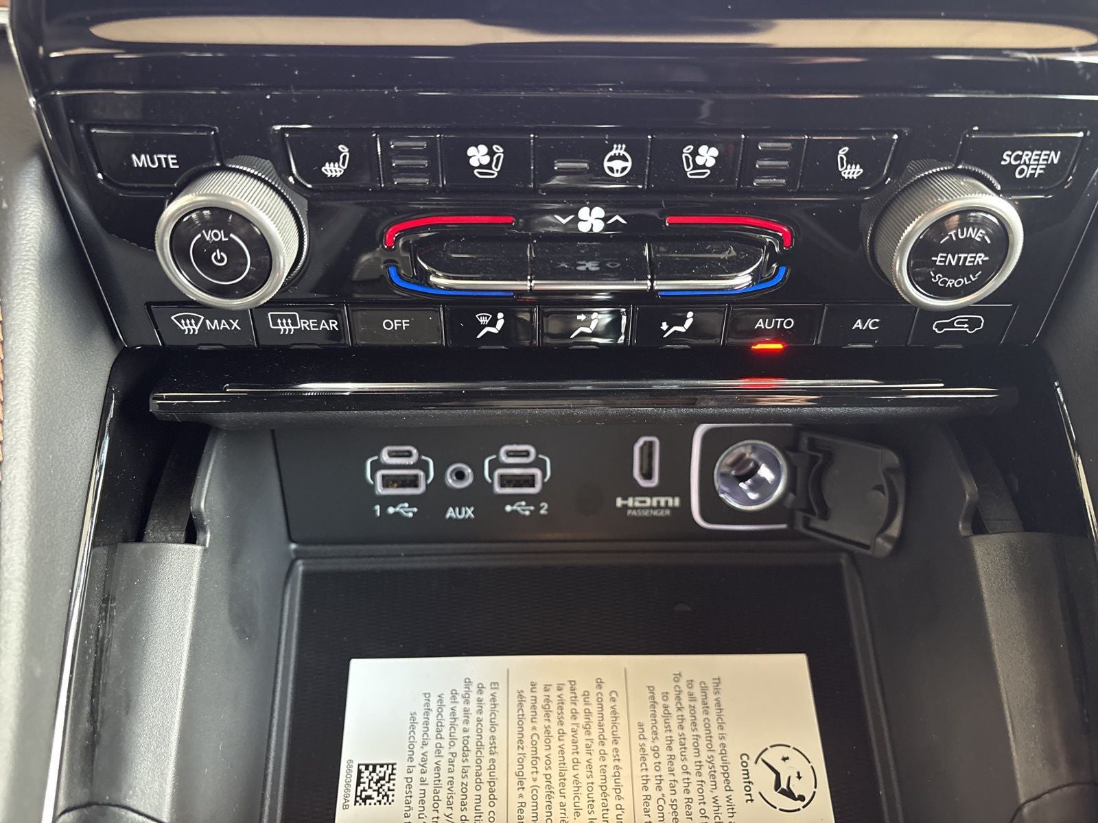 2025 Jeep Grand Cherokee GRAND CHEROKEE SUMMIT RESERVE 4X4