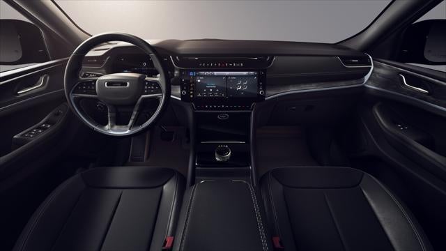 2026 Jeep Grand Cherokee L GRAND CHEROKEE L LAREDO ALTITUDE 4X2