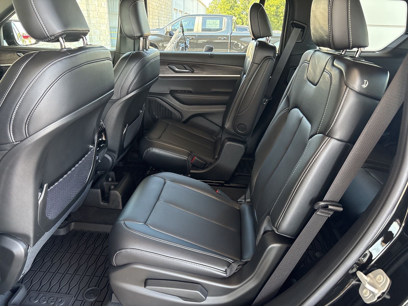 2025 Jeep Grand Cherokee L GRAND CHEROKEE L LIMITED 4X2