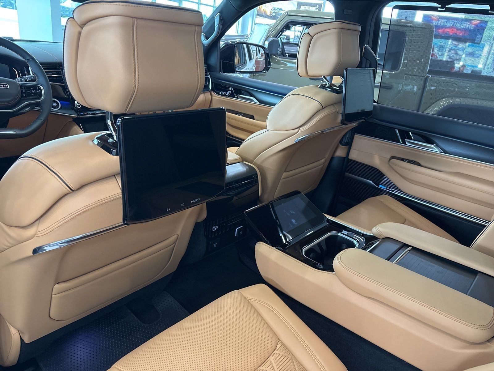 2026 Jeep Grand Wagoneer GRAND WAGONEER L SUMMIT RESERVE 4X4