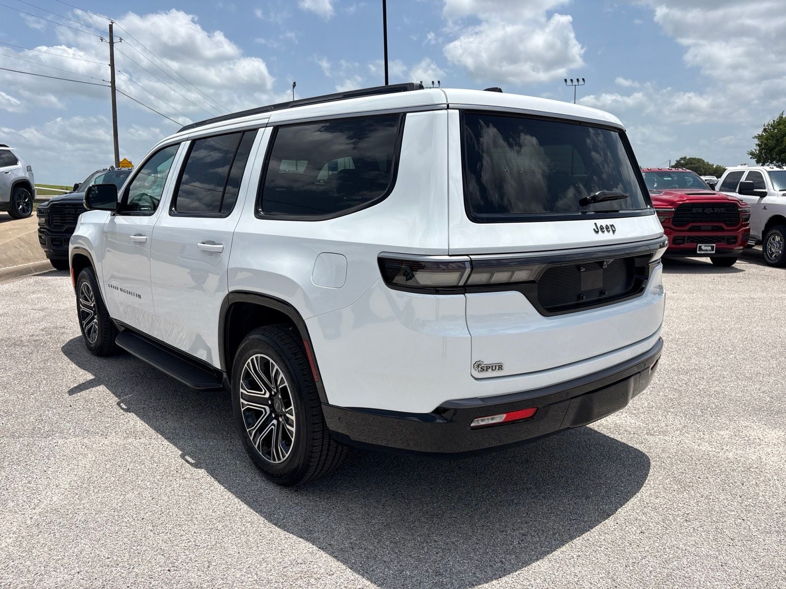 2026 Jeep Grand Wagoneer GRAND WAGONEER 4X2