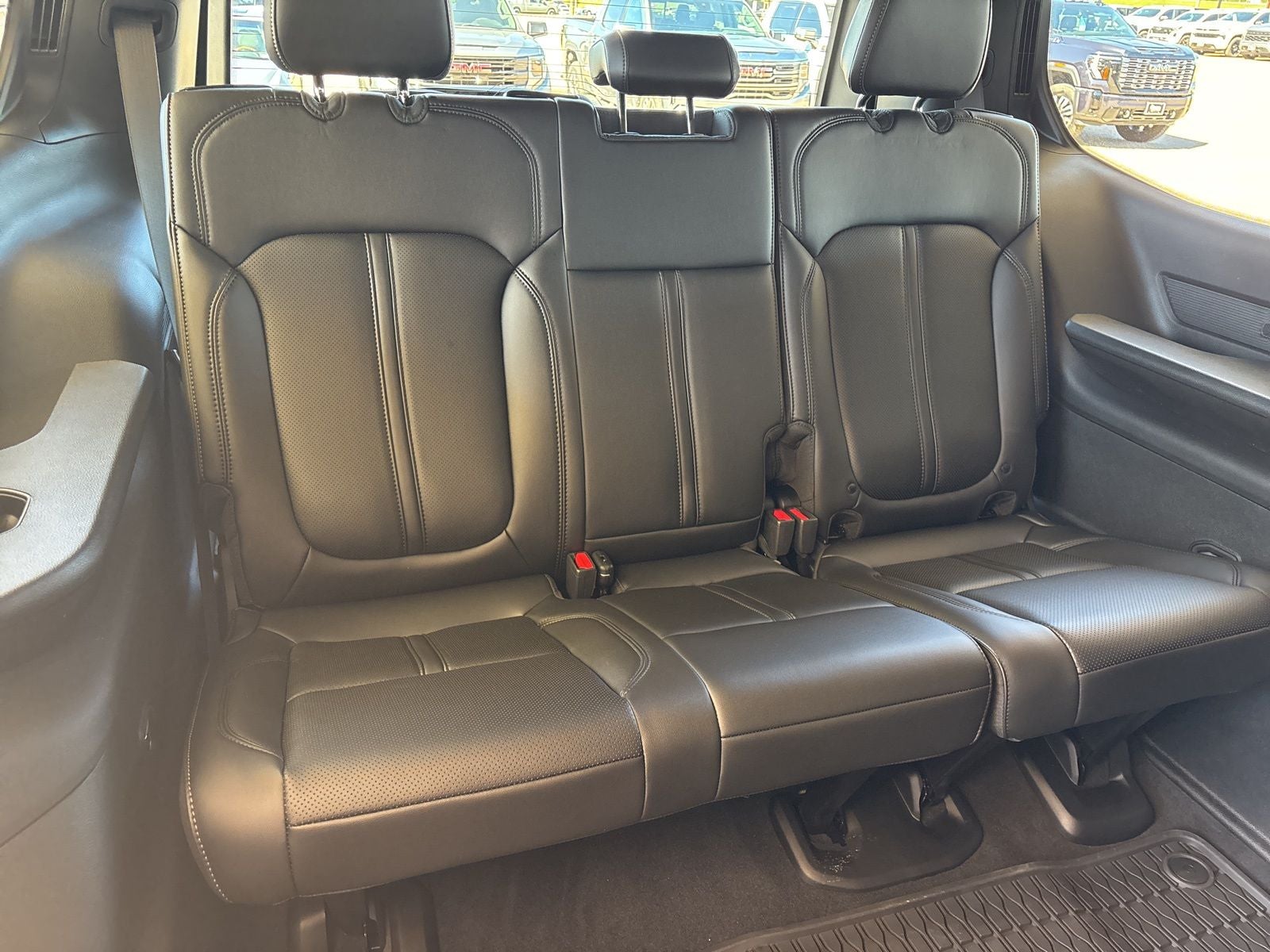 2026 Jeep Grand Wagoneer GRAND WAGONEER UPLAND 4X4