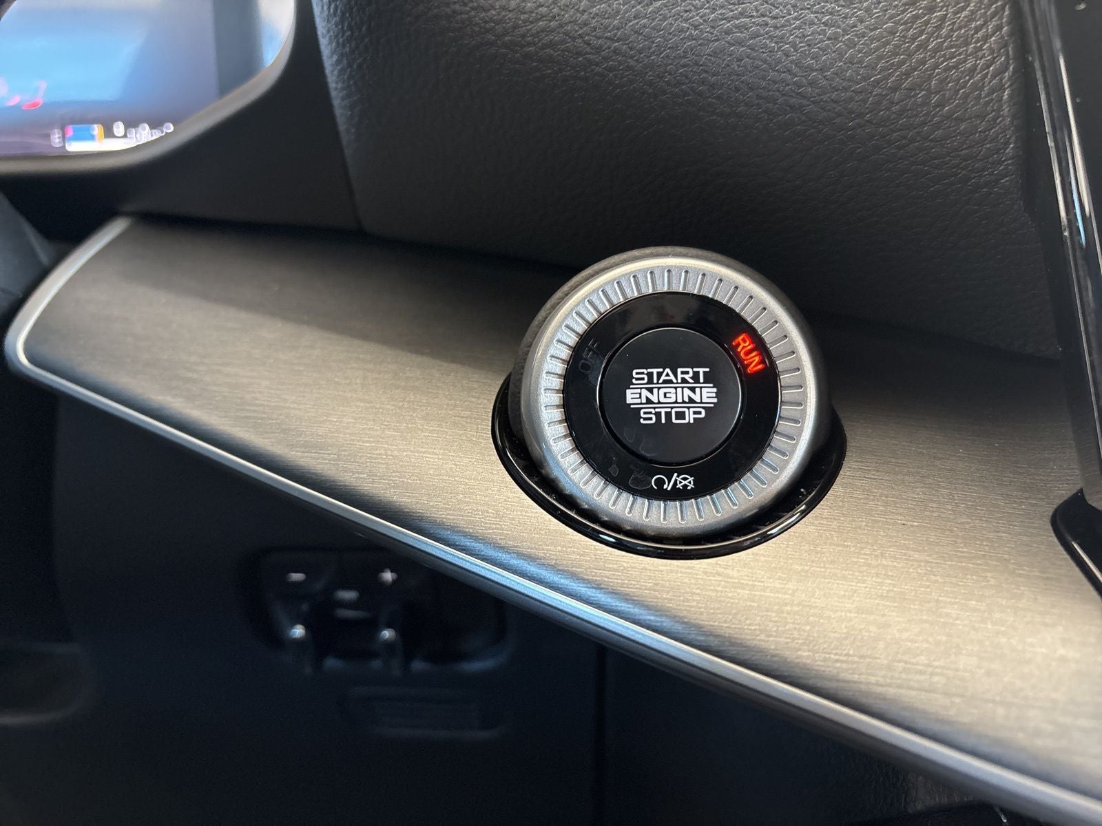 2026 Jeep Grand Wagoneer GRAND WAGONEER UPLAND 4X4