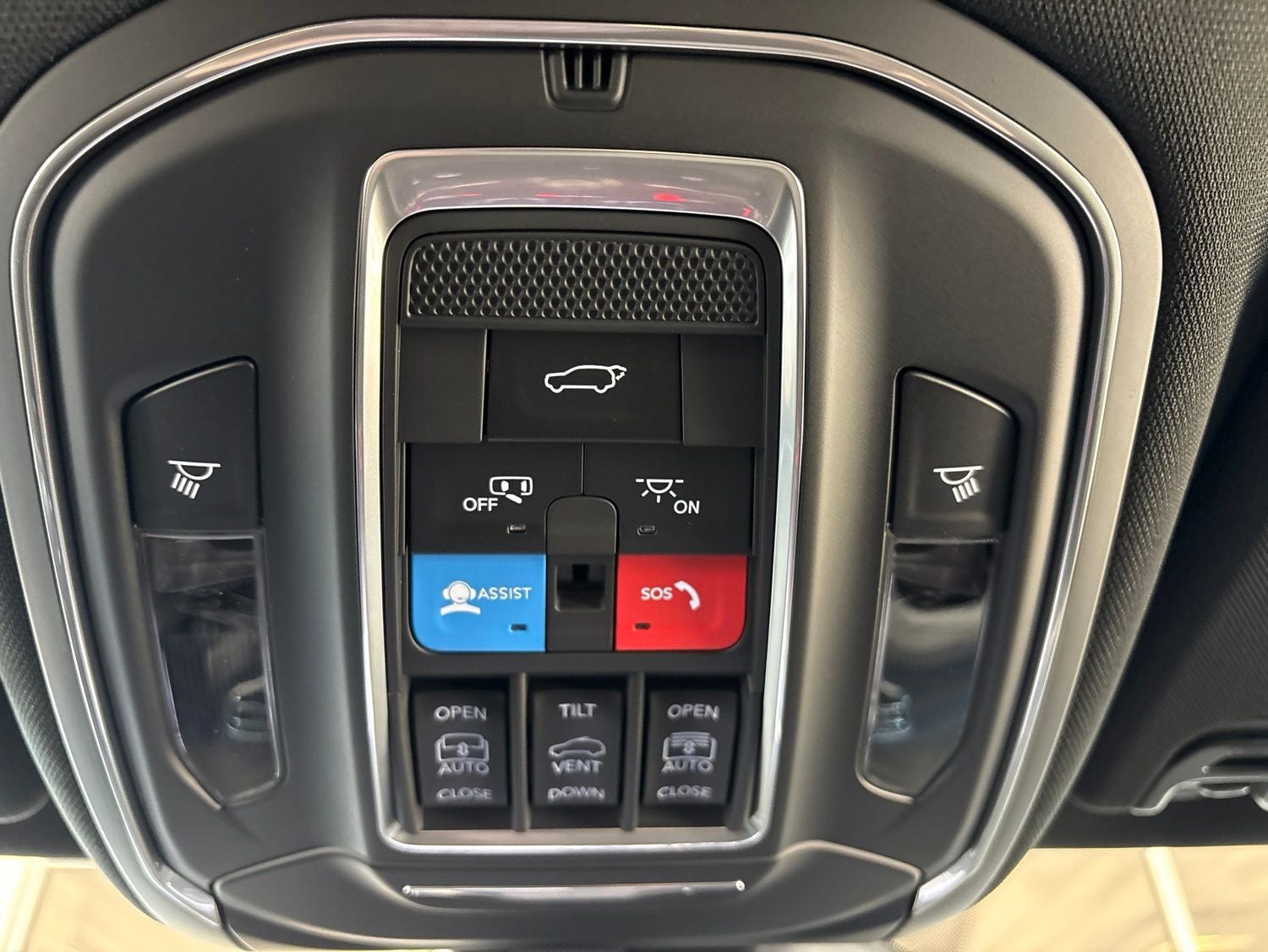 2026 Jeep Grand Wagoneer GRAND WAGONEER UPLAND 4X4