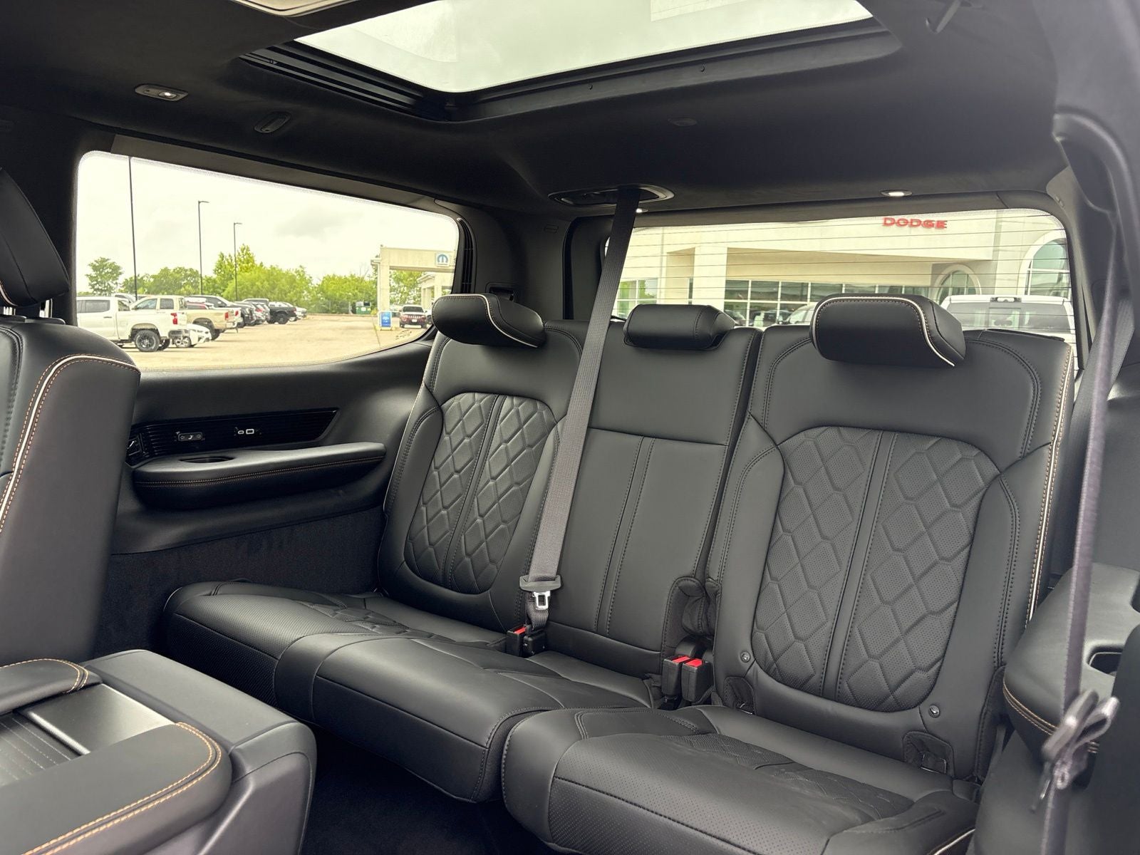 2026 Jeep Grand Wagoneer GRAND WAGONEER SUMMIT RESERVE 4X4