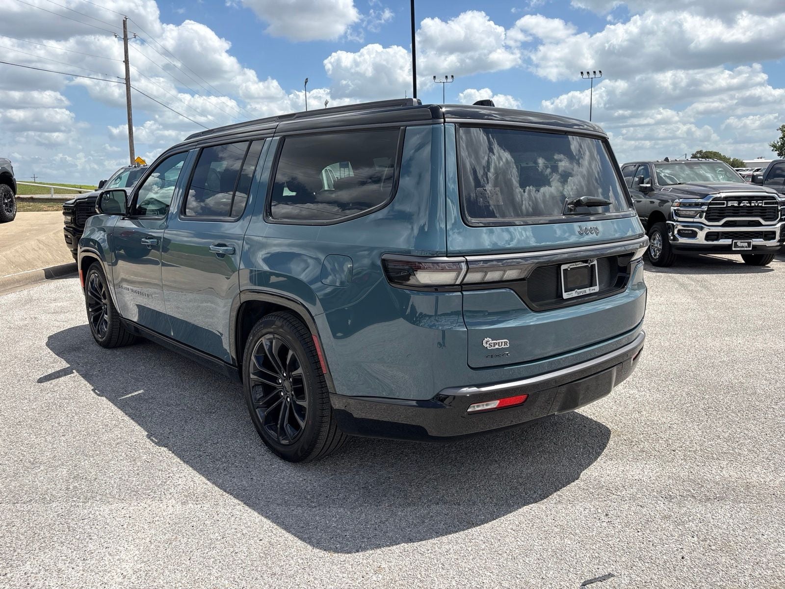 2026 Jeep Grand Wagoneer GRAND WAGONEER SUMMIT OBSIDIAN 4X4