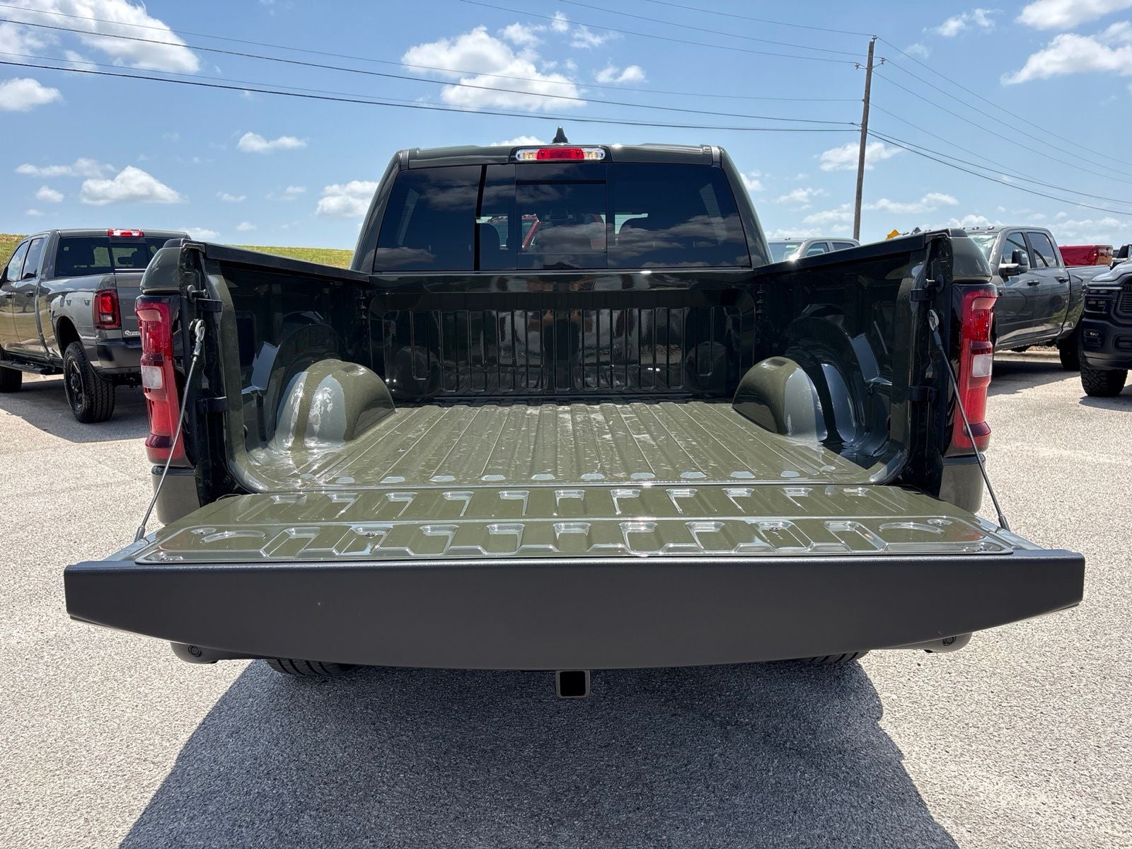 2026 RAM Ram 1500 RAM 1500 LONE STAR CREW CAB 4X2 5'7' BOX