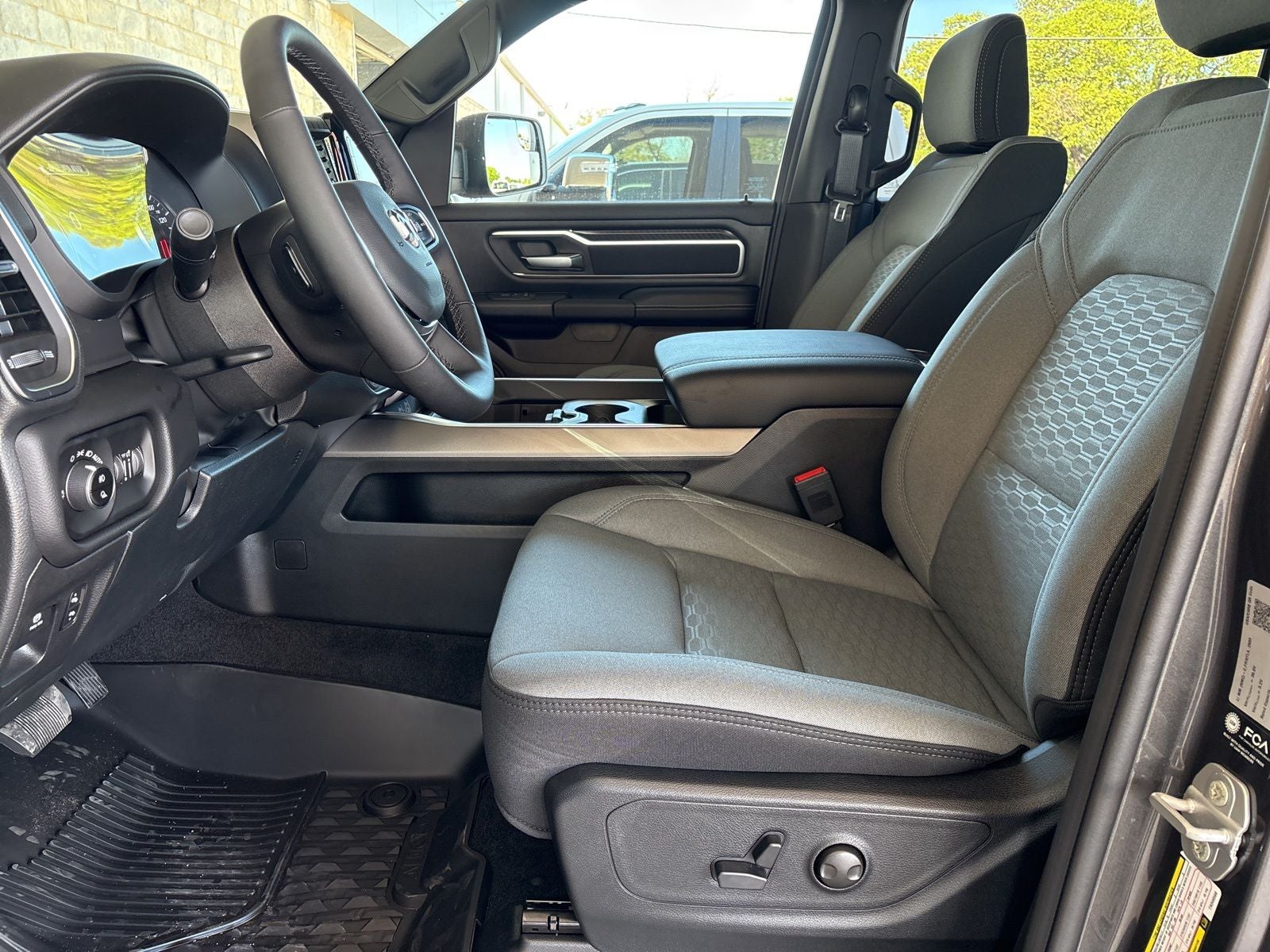 2026 RAM Ram 1500 RAM 1500 LONE STAR CREW CAB 4X2 5'7' BOX